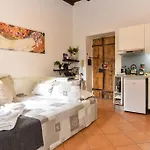 Malva Rome